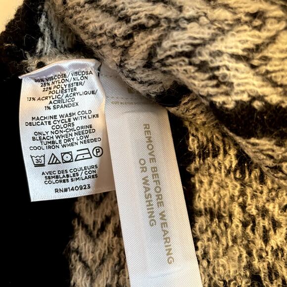 Lou & Grey NWT Women's Fair Isle  Zip Turtleneck Sweater, size Medium - Picture 5 of 7